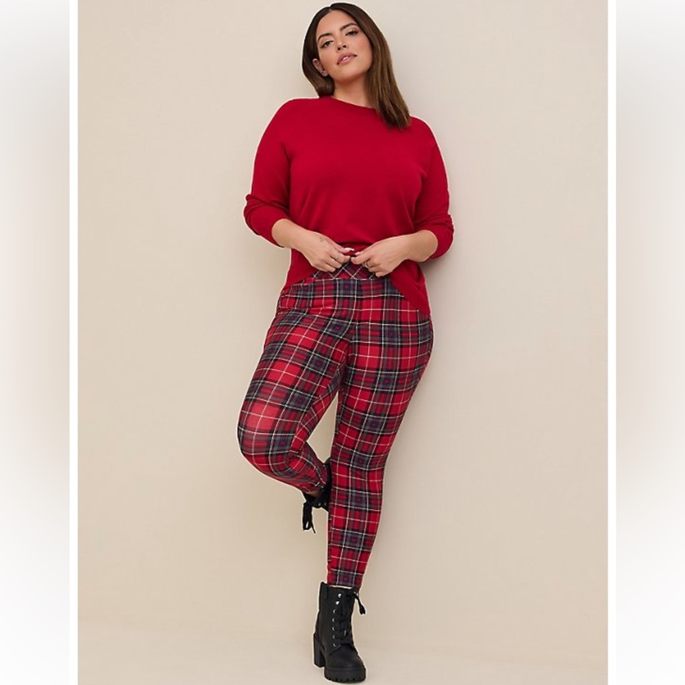 Studio Luxe Ponte Pixie Pants